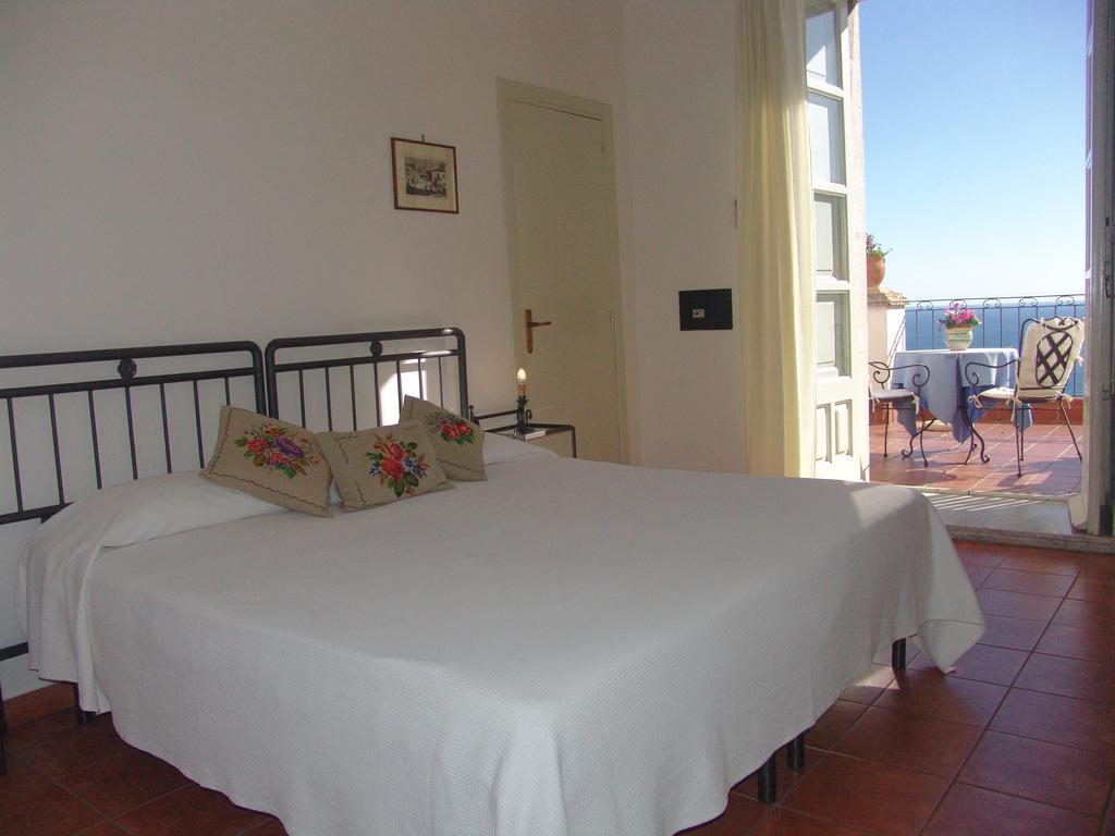 Hotel Bel Soggiorno Taormina Exterior foto